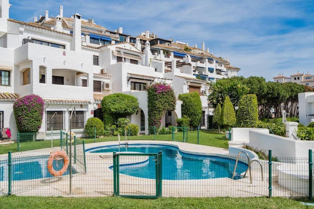 Marina Puerto Banus By Hostlovers Apartment Marbella